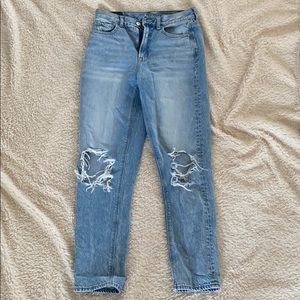 American eagle mom jeans, light blue wash
